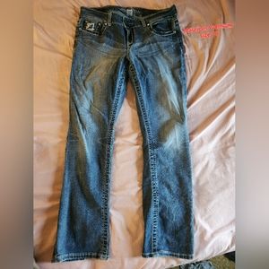 Maurices premium size 16 bootcut jeans
